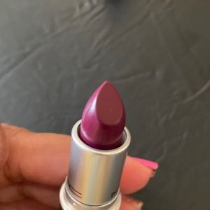 New MAC Satin lipstick 819 Rebel beautiful color for any skin tone